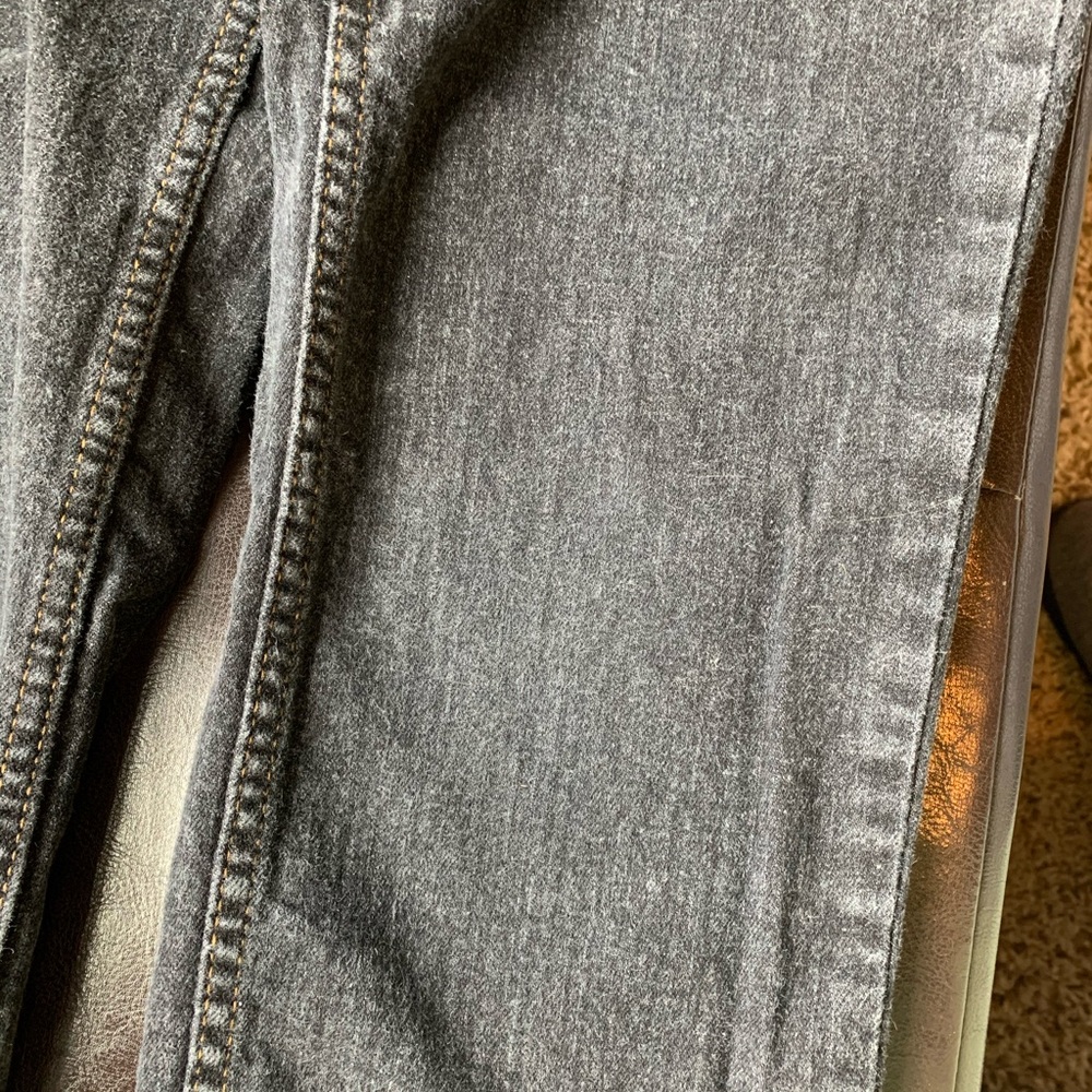 Jeans - Picture 3 of 4